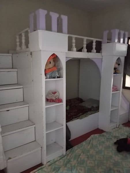 Double story bed 1