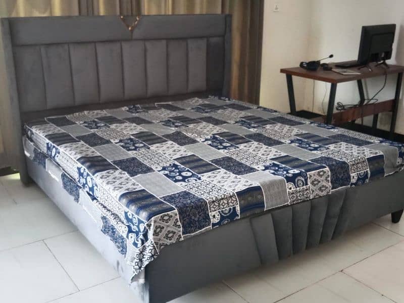 full poshish king size double bed with 2 side table 0312 0791309 2
