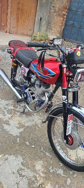 Motorcycle Honda 125 1