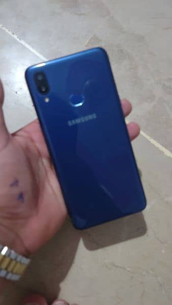 Samsung Galaxy A10s 0