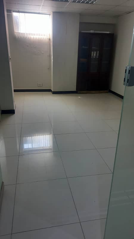 Blue Area Office 2500 Square Feet Jinnah Avenue For Rent 0
