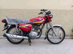 Honda CG 125 2019 model urgent for sale call on hai 03369794037