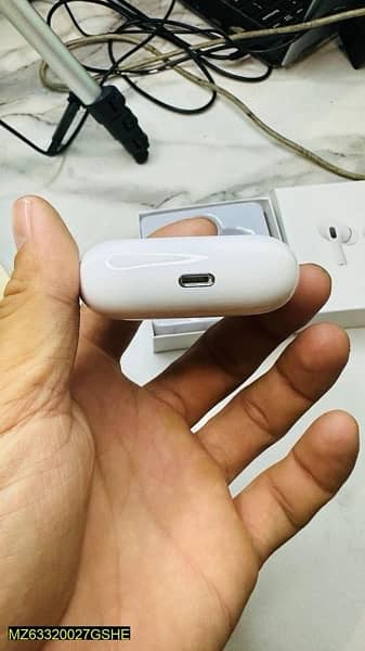 Airpods Pro 2 whatsapp 03311486628 all over pakistan cash on delivery 4