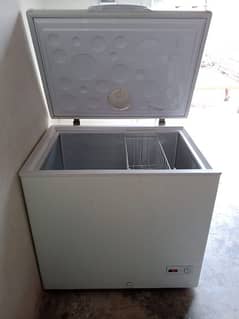 Haire Chest Freezer (Small Size)