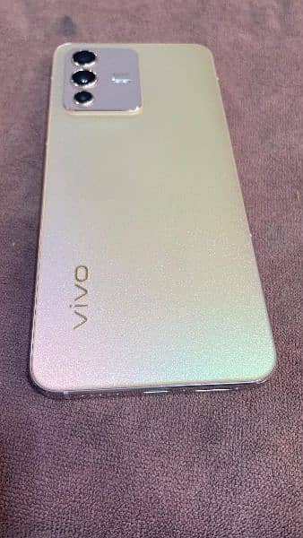 Vivo V23 5g 12/256 conditon 10/10 3