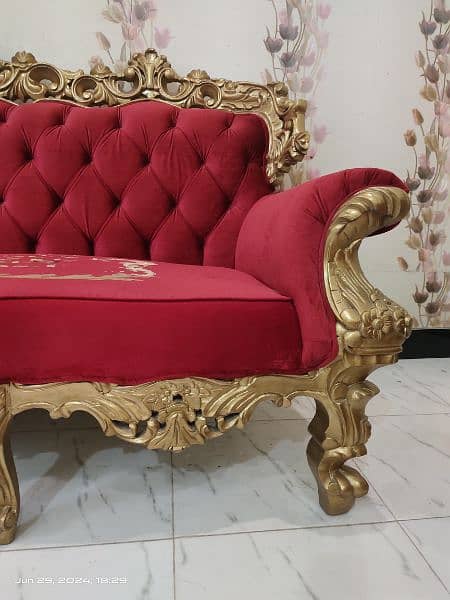 Beautiful 5 Seater Chinioti Shesham Wood Sofa 2