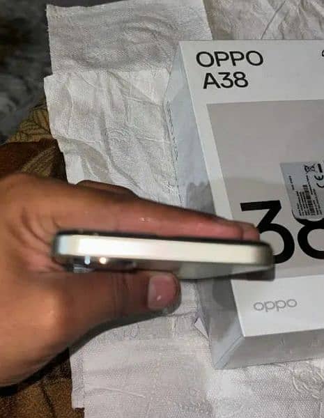 Oppo a38 6+6/128 With box+original charger 3