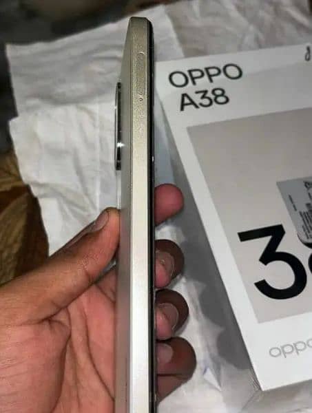 Oppo a38 6+6/128 With box+original charger 4