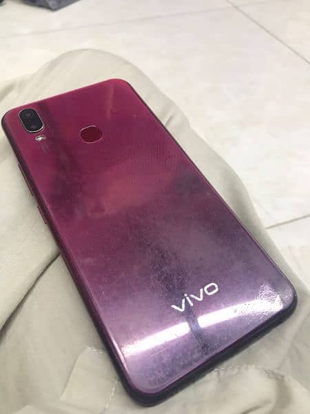 vivo Y11 0