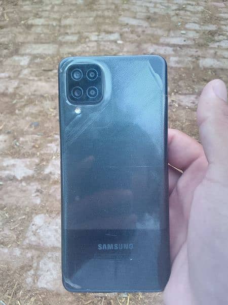 Samsung Galaxy A12 0