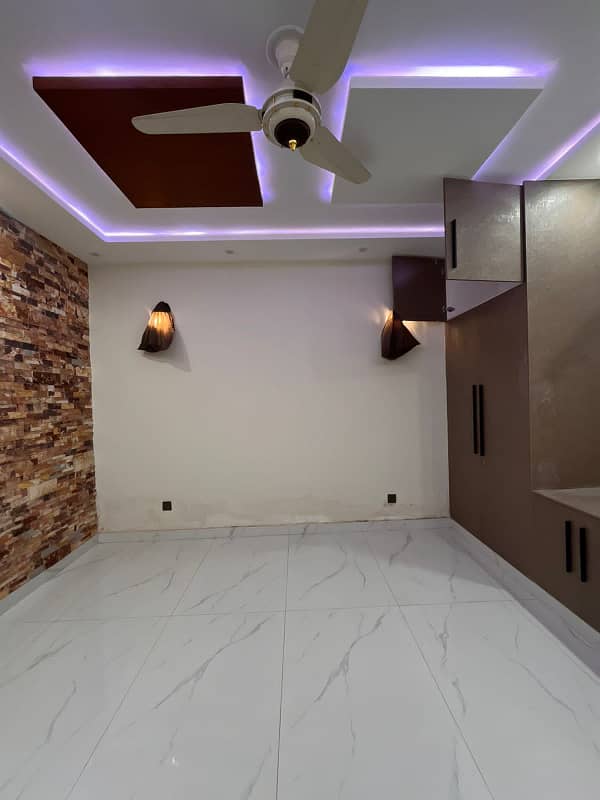 10 Marla Brand New Facing Park 1st entry House For Rent At Very Ideal Location Bahria Town Lahore 23