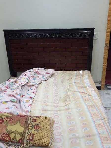 Wooden Bed for sale good condition 0321//512/0593 2