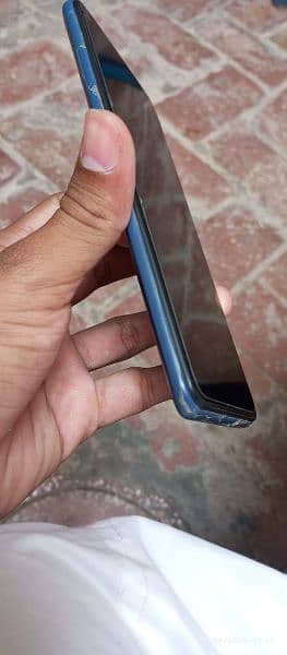 Xiaomi Redmi Note9 4/128 Condition 10/10 With orignal box and charger. 4