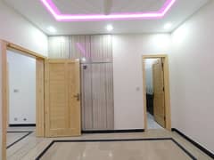 Upper Portion For Rent In G15 Size 7 Marla Near To Markaz Best Location Five Options Available