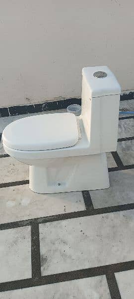 Porta compound seat white colour 4