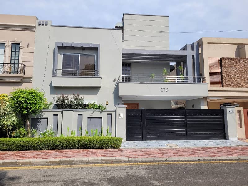 10 Marla House For Rent In Gulbahar Block Sector c 0