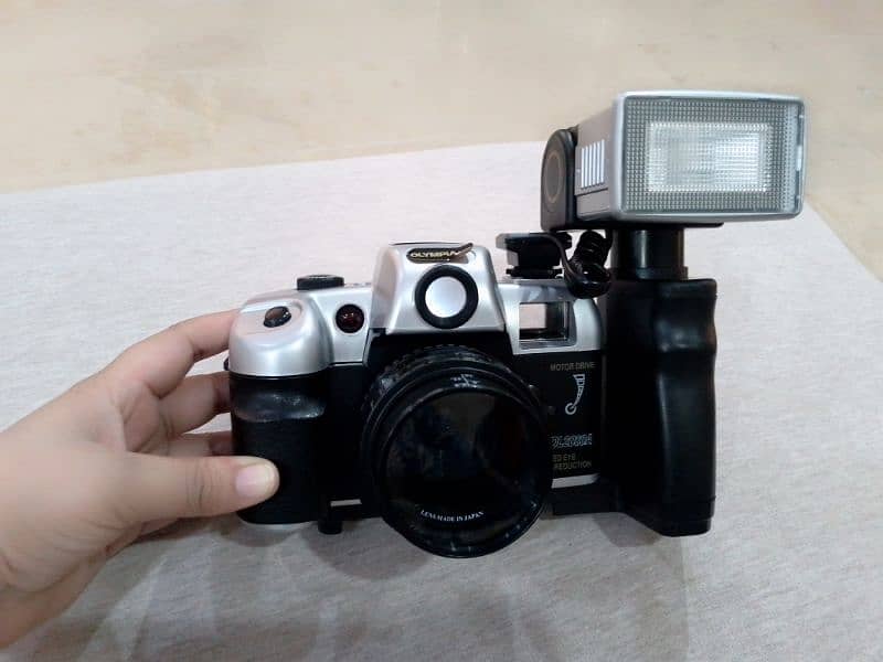 Digital Camera 5