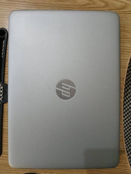 HP elitebook 840 G3 1