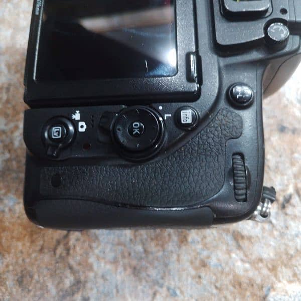 Nikon 750d body 7