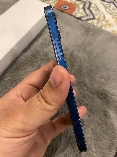 Iphone 12 128gb factory unclocked non pta blue color 2