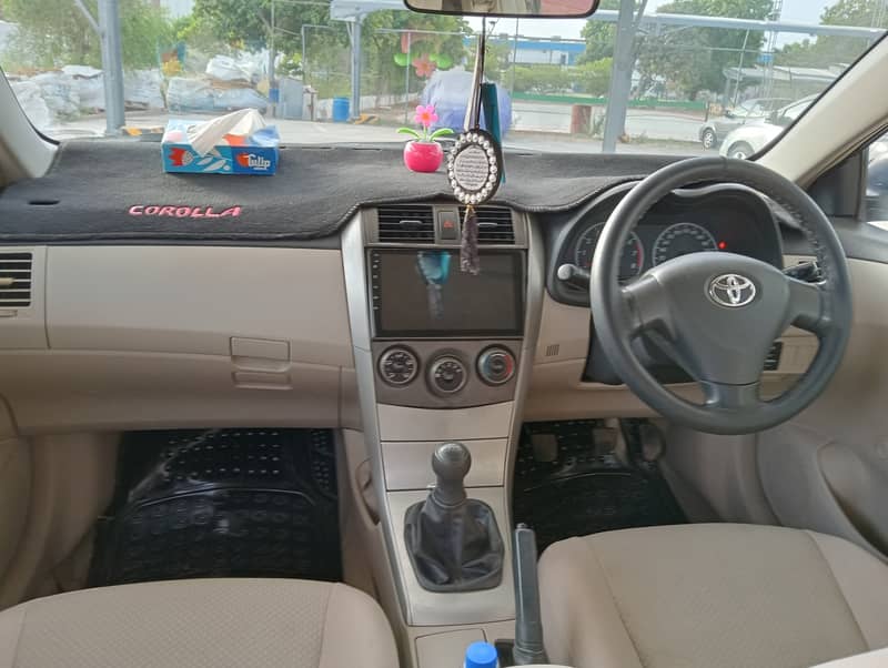 Toyota Corolla XLI 2013 6