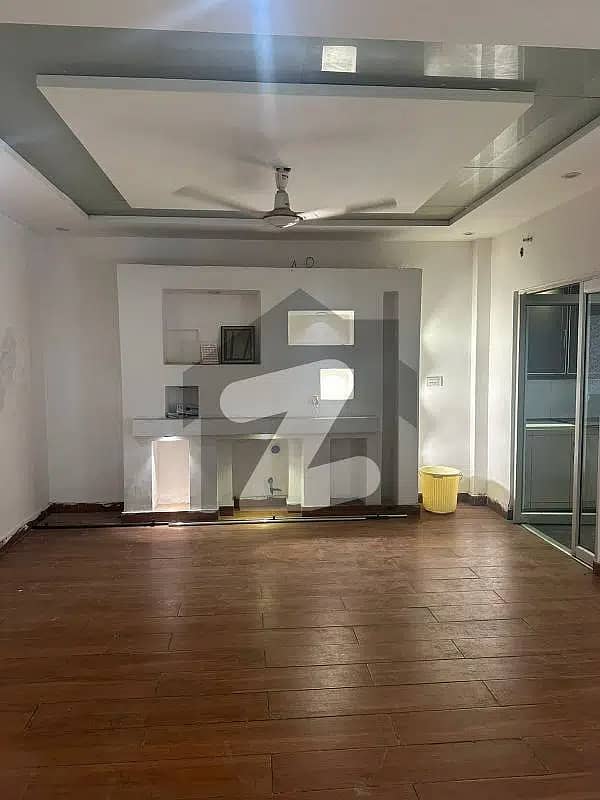 8 Marla Residential House For Sale In Safari Villa Bahria Town Lahore 9