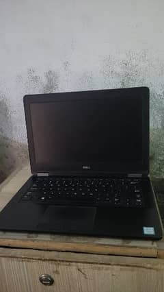 Dell E5270 laptop