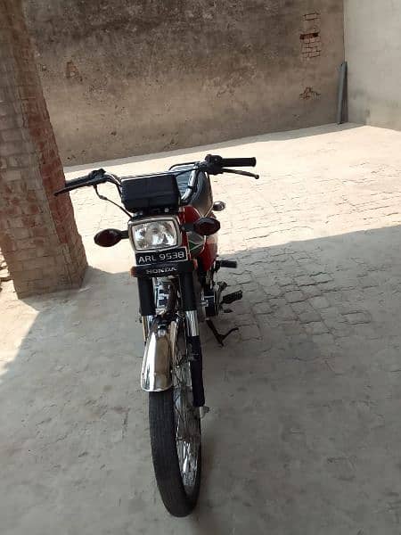 Honda 125 2023 model 3