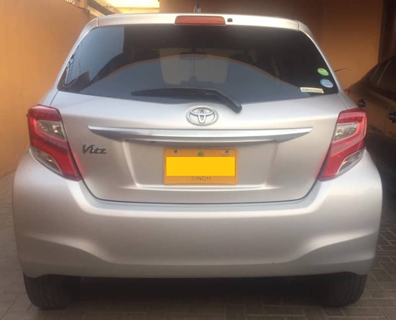 1st Owner's 100%Original VITZ 2014 import 2017 As Good As New. 7