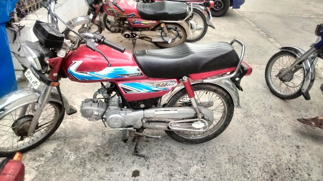 Honda CD 70 2023 1