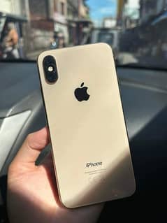 iphone XSmax waterpack gold 64 gb non pta 10/10factory unlocked 0