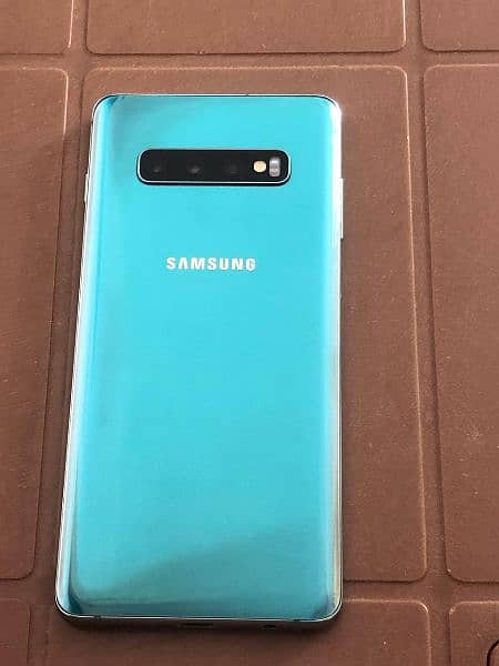 SAMSUNG S 10 PLUS 0