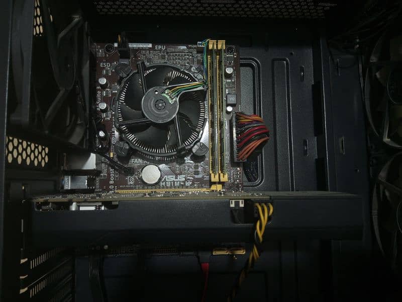 Gaming PC GTX 960 8GB 240GB Xeon e3 I23I V3 (2-5% better than i7 4th) 2
