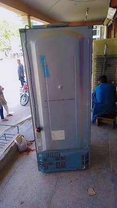 DC inverter fridge