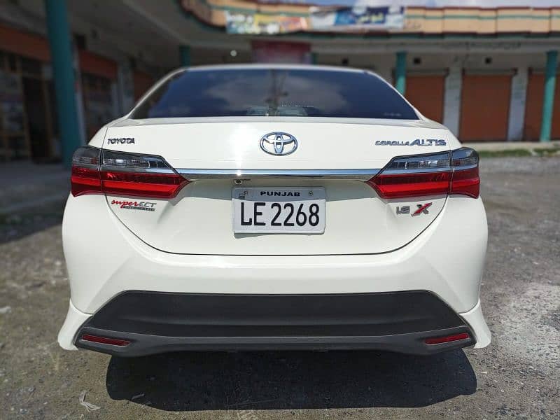 Toyota Corolla GLI 2018 1