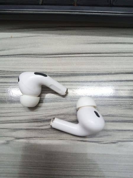 Ear pods Pro ear buds without case 3