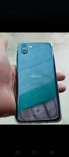 Aquos R2 4/64 GB non pta 2