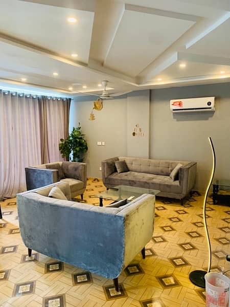 One bedroom VIP apartment for rent on daily basis in bahria town 2