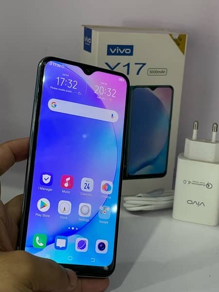 vivo y17. memory 8/256gb 1