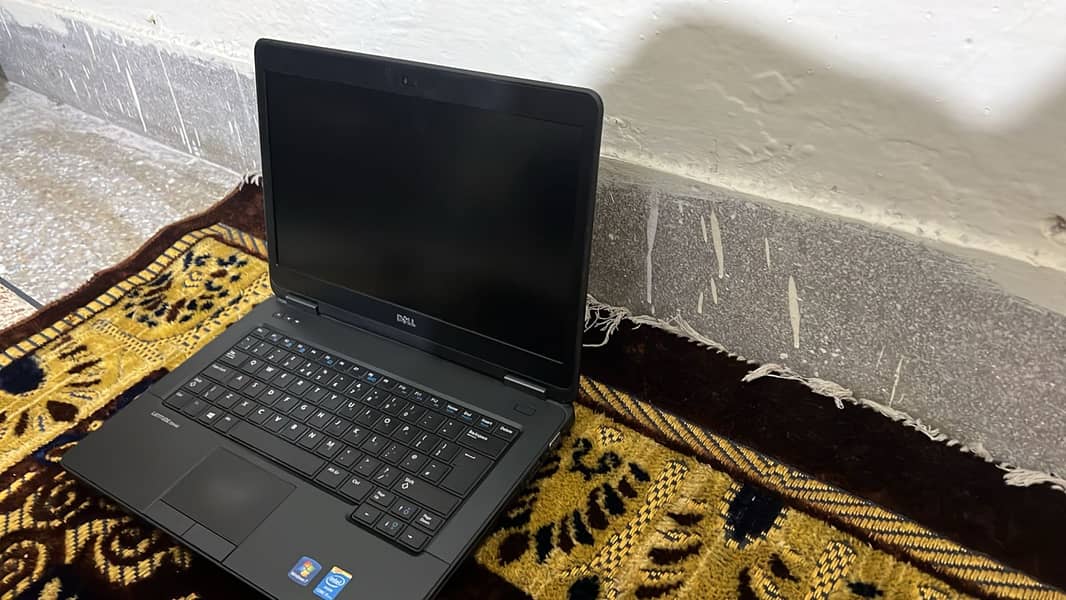 Dell Lattitude e5440 0