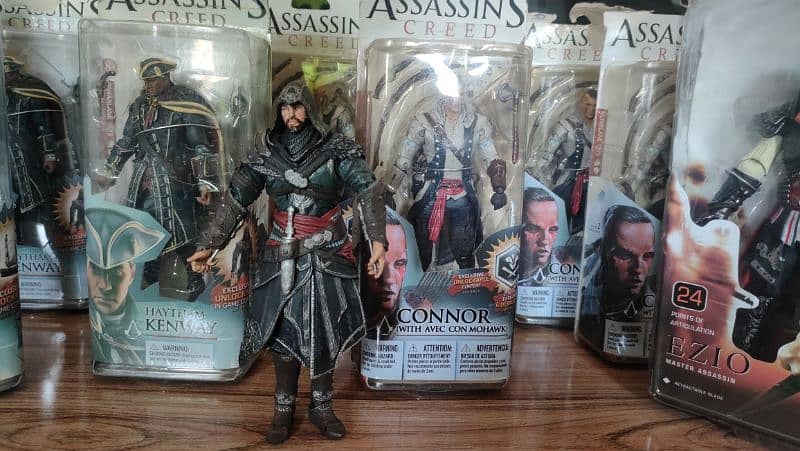 Assassin's Creed Action Figures 1