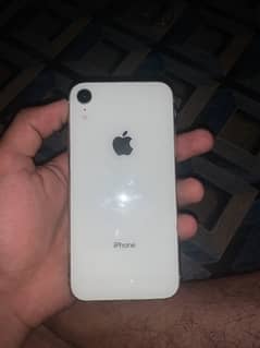 İPhone XR  64 Gb Sim working condition 10/9