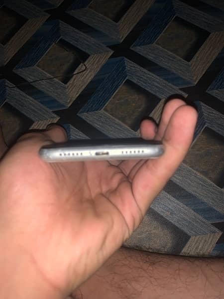 İPhone XR  64 Gb Sim working condition 10/9 4
