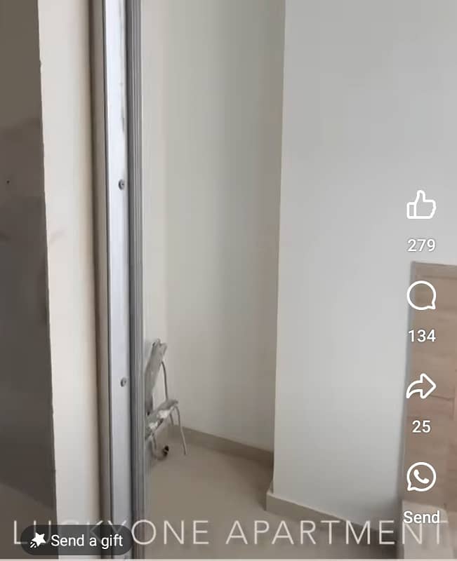 Lucky one apartment for rent 8