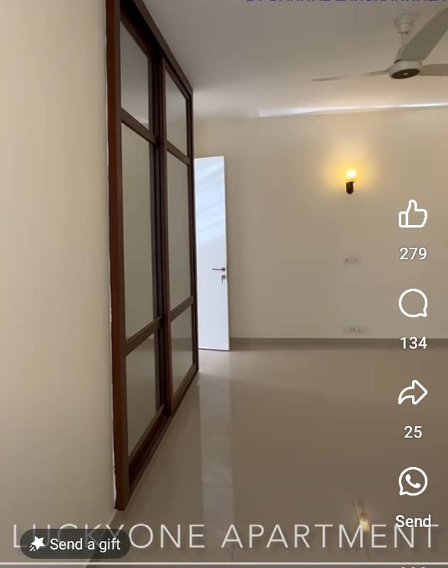Lucky one apartment for rent 22