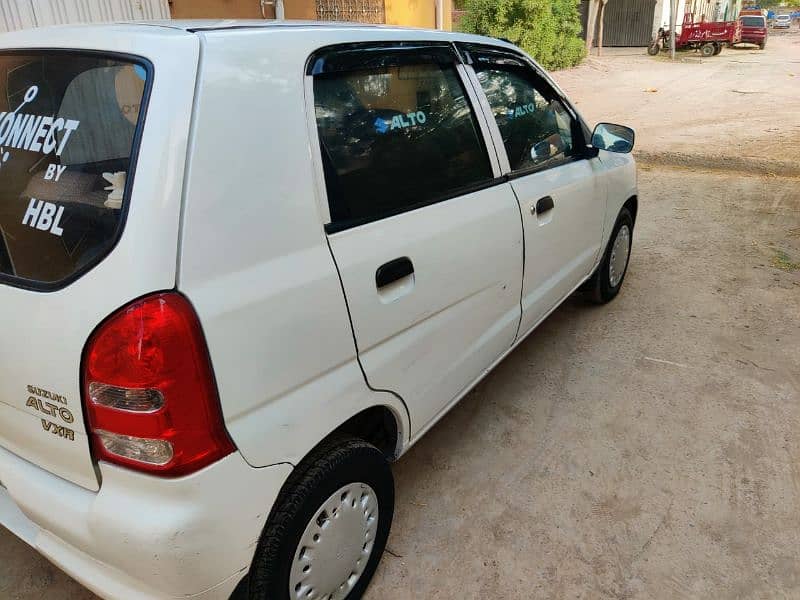 Suzuki Alto 2012 4