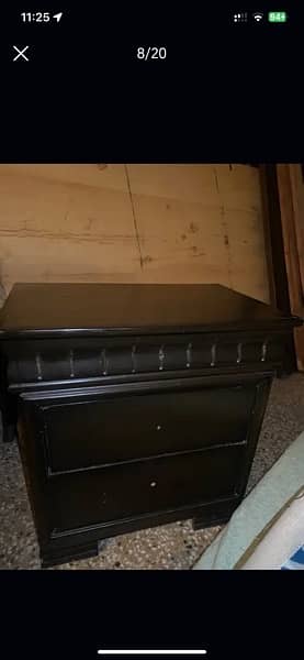 1 king size bed and dressing and side table 6