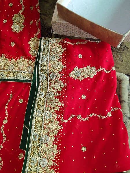 Bridal Lehenga New Condition Shop Khatam karay hain just last peace. . . 1