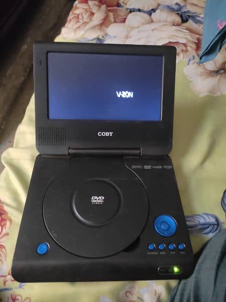 TV DVD player 1