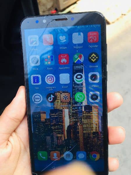 Huawei Y7 Prime 2018 3/32 ram rom all ok Whatsapp 03349275215 1